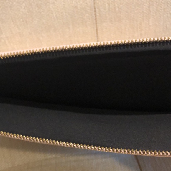 Kate Spade New York rose gold sleeve for apple iPad Pro, NEW approx 14”x10” - Picture 2 of 2